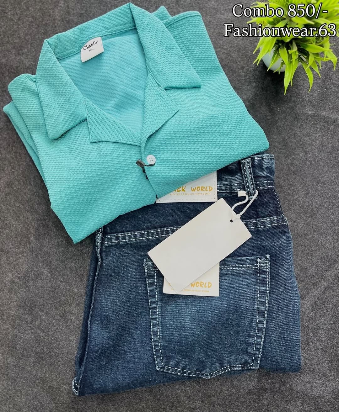 Baggy Jeans & Shoulder Shirt Combo